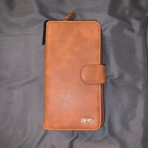 iPhone plus case/wallet